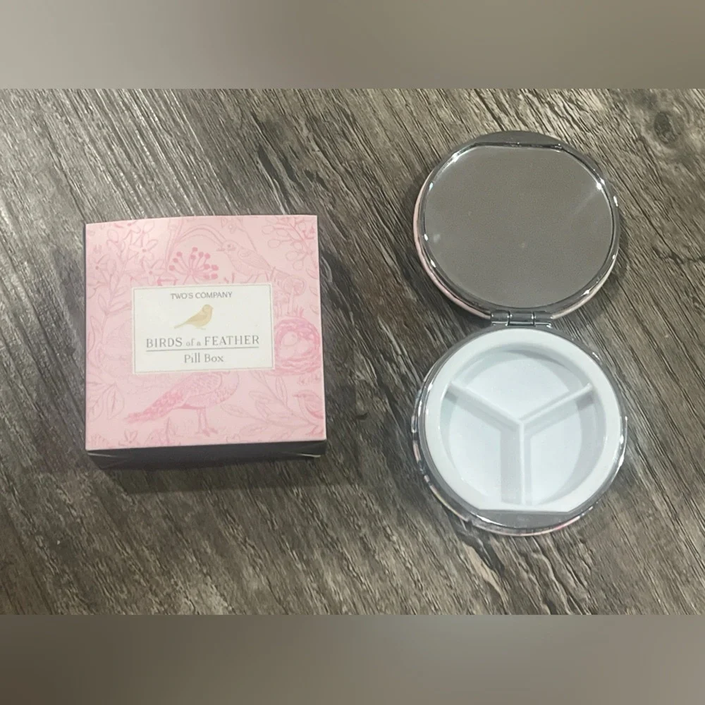 Two's Company Pink Birds of a Feather Pill Box